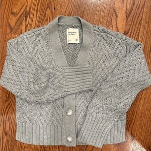 Abercrombie & Fitch Grey Cropped Cardigan